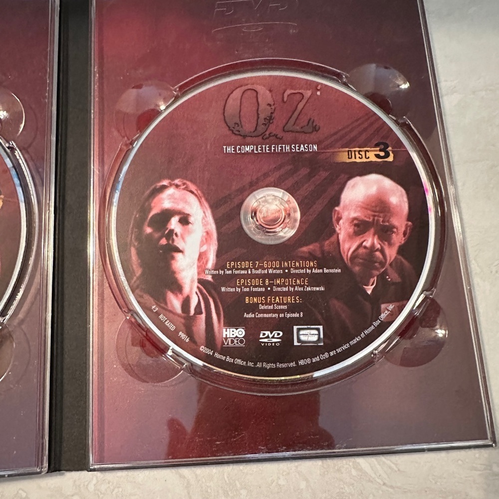 Oz - The Complete Fifth Season (DVD, 2005, 3-Disc Set) - Picture 5 of 5